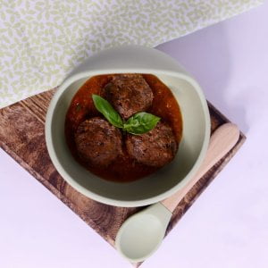 Mini Tomato & Basil meatballs